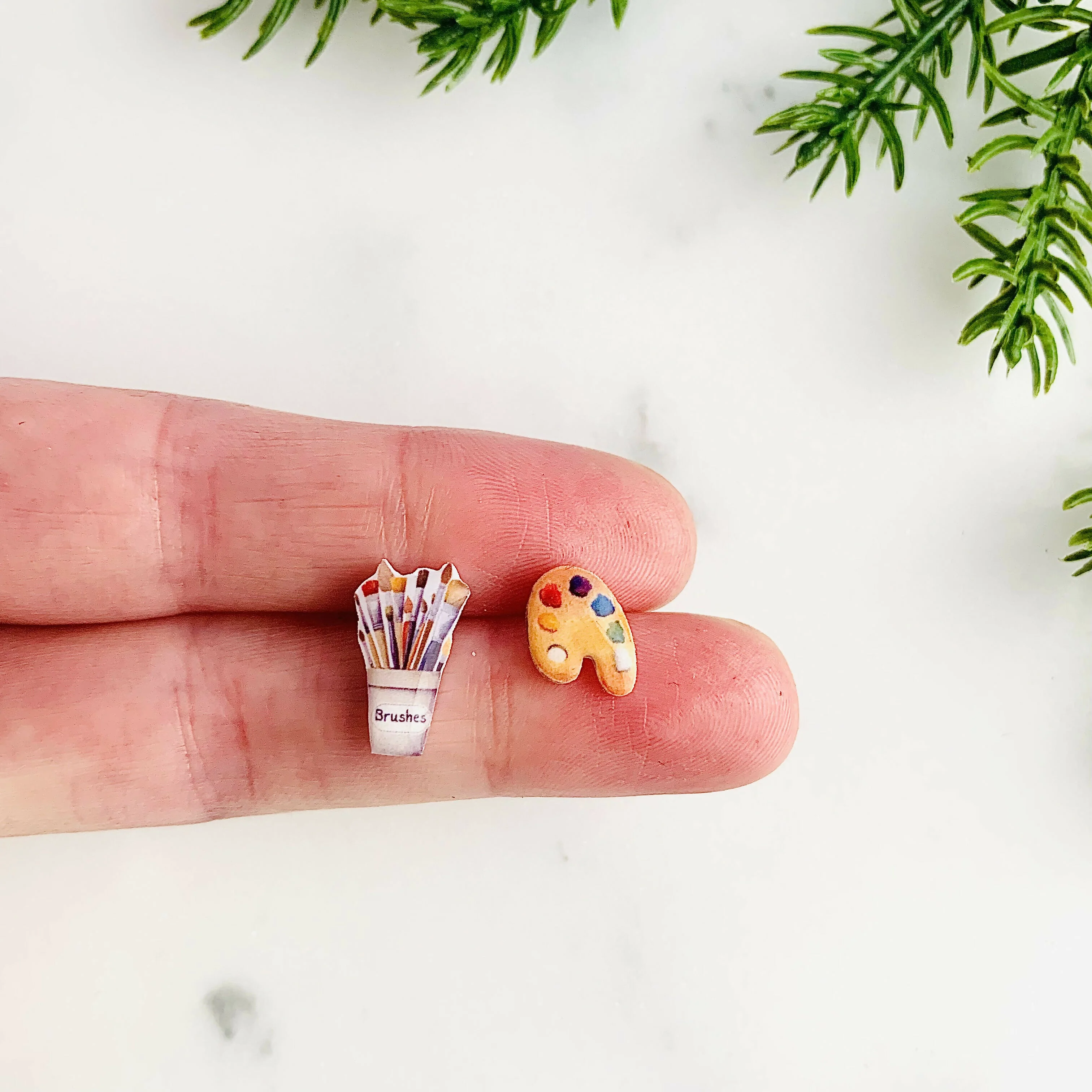 Mismatched Artist Brushes & Palette - Image 6