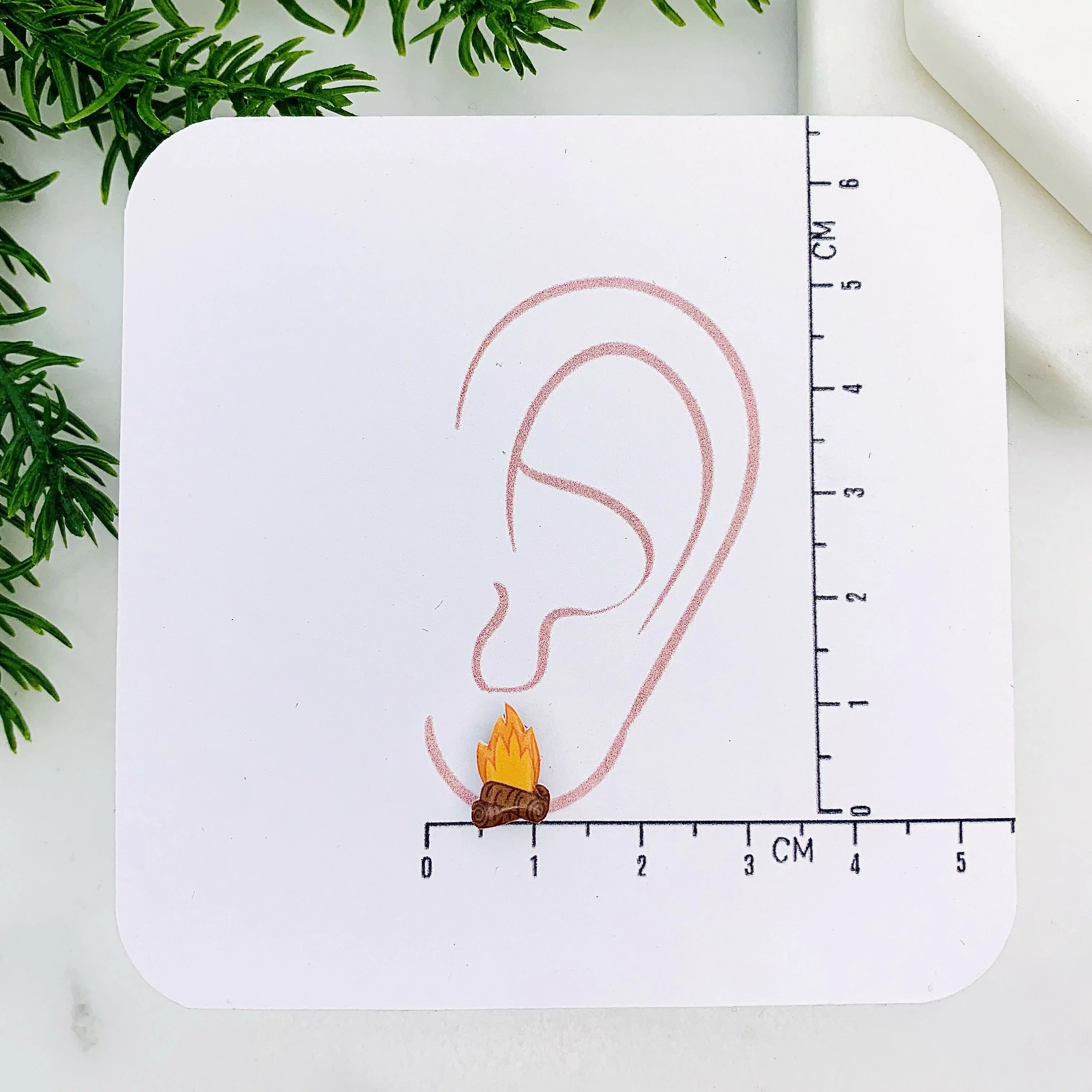 Mismatched Tent & Camp Fire - Image 4