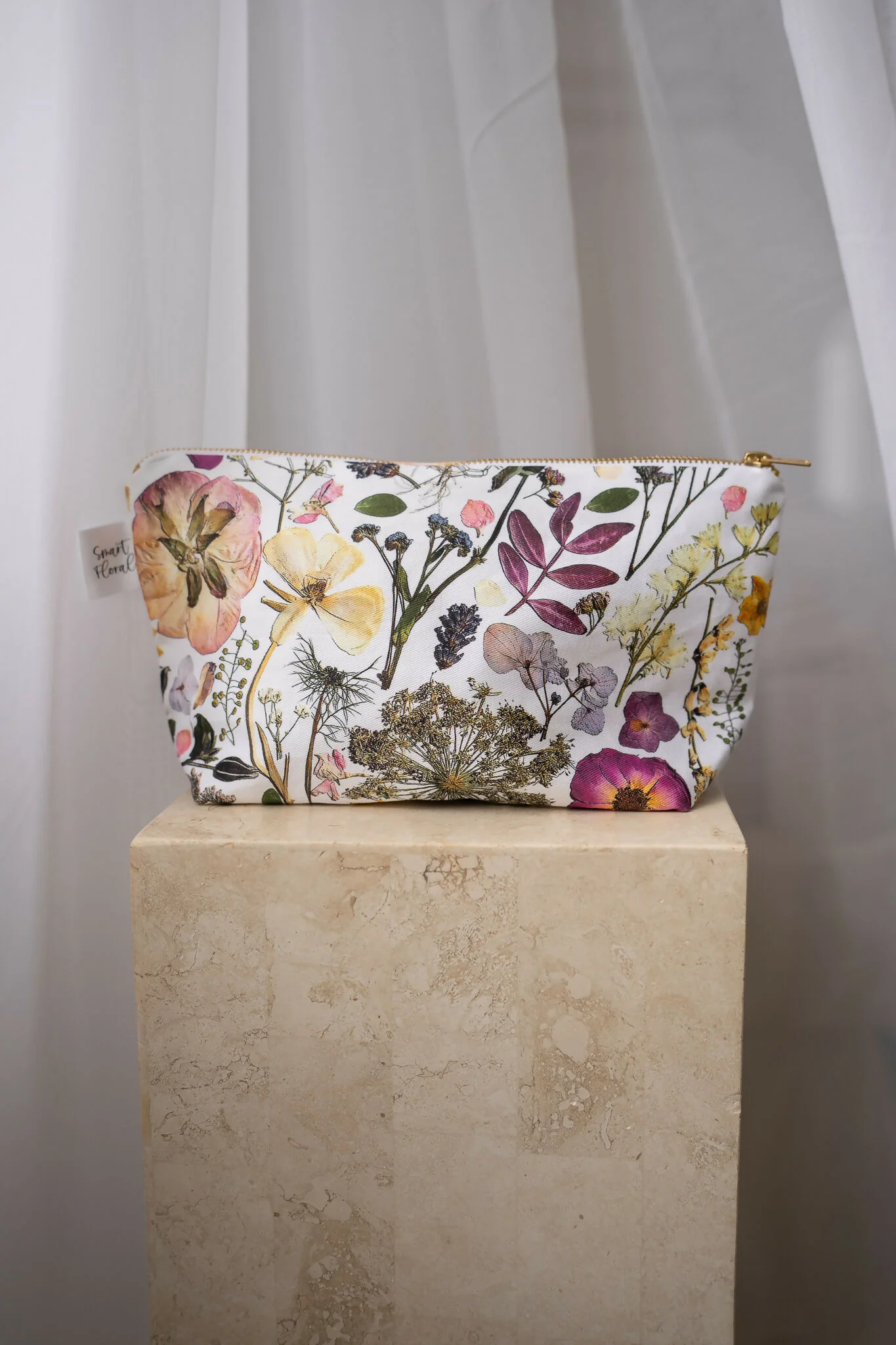 Wash Bag - Image 4