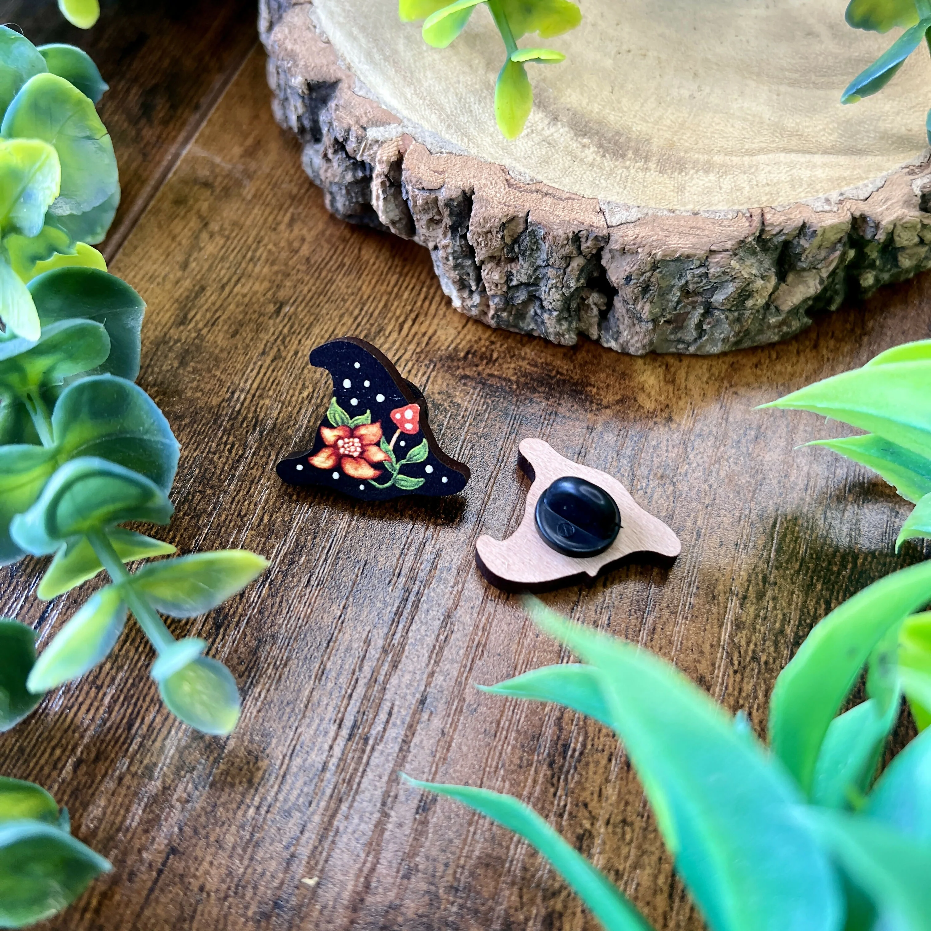 Witch Hat Wooden Pin - Image 5
